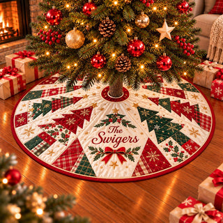 Festive Patchwork Christmas Tree Skirt with Custom Family Name, Holiday Decor in Red, Green, and Gold for a Cozy Celebration