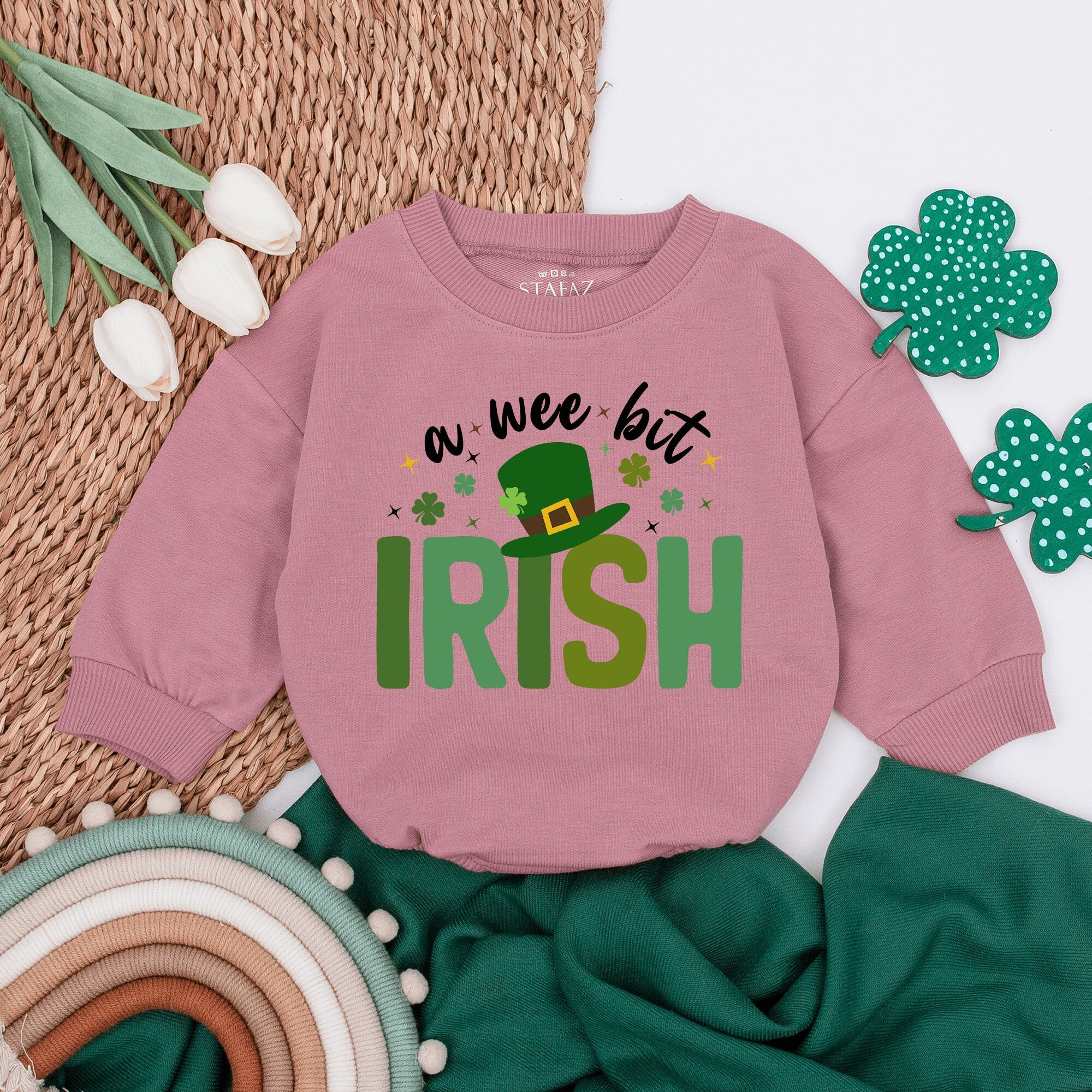 A Wee Bit Irish Baby Romper St Patrick's Day Outfit Infant Gift with Leprechaun Hat and Clovers Soft Cotton Cute Holiday Baby Clothes