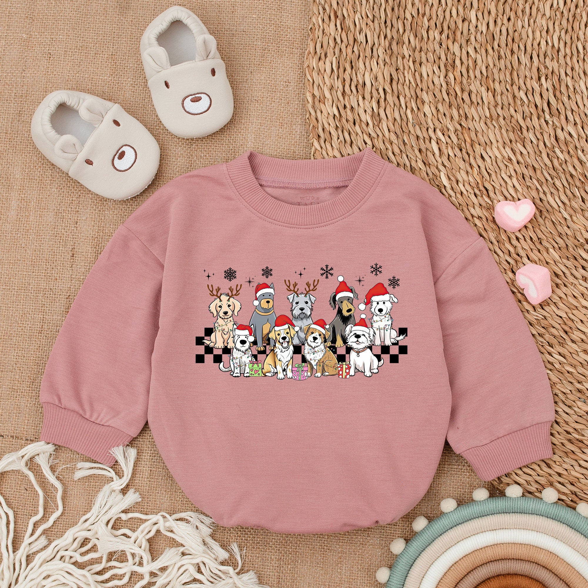 Adorable Dogs Christmas Baby Romper Festive First Xmas Bodysuit Soft Cotton Long Sleeve Holiday Outfit Infant Gift Snowflakes Design