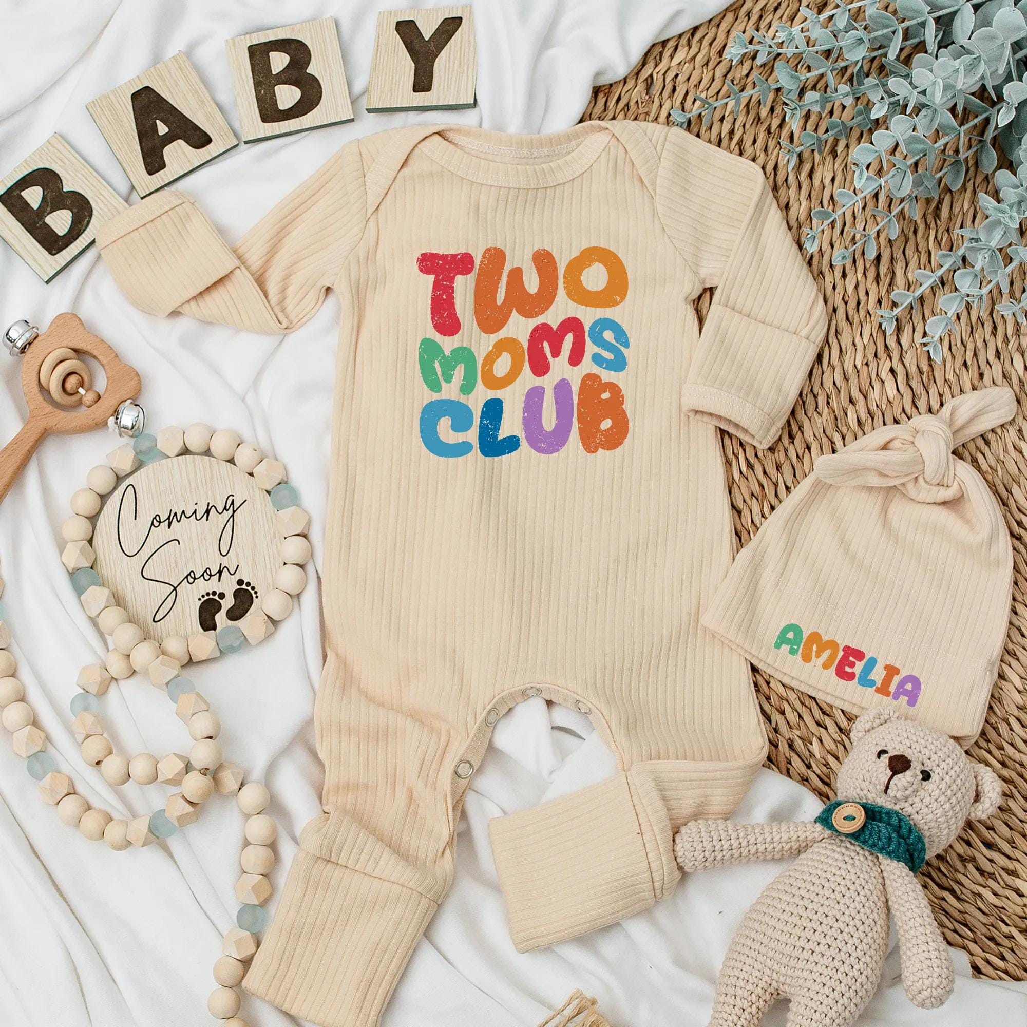 Personalized Two Moms Club Baby Bodysuit Custom Name LGBTQ+ Infant Outfit for Lesbian Parents Soft Cotton Gift Idea