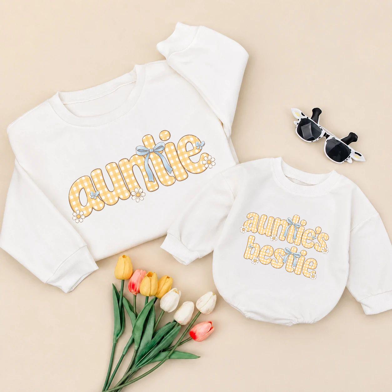Auntie & Auntie's Bestie Matching Outfits with Gingham Daisy Artwork, Coquette Sweatshirt and Baby Romper Set for Photoshoots