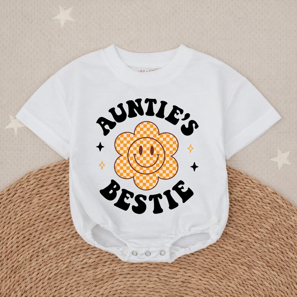 Auntie’s Bestie Baby Romper with Retro Smiley Flower Preppy Design, Soft Cotton Outfit for Baby Girl, Cute Auntie Gift Birthday Clothes