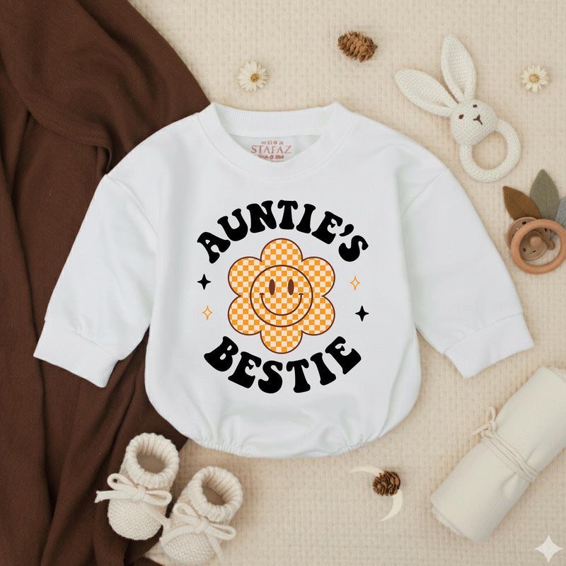 Auntie’s Bestie Baby Romper with Retro Smiley Flower Preppy Design, Soft Cotton Outfit for Baby Girl, Cute Auntie Gift Birthday Clothes