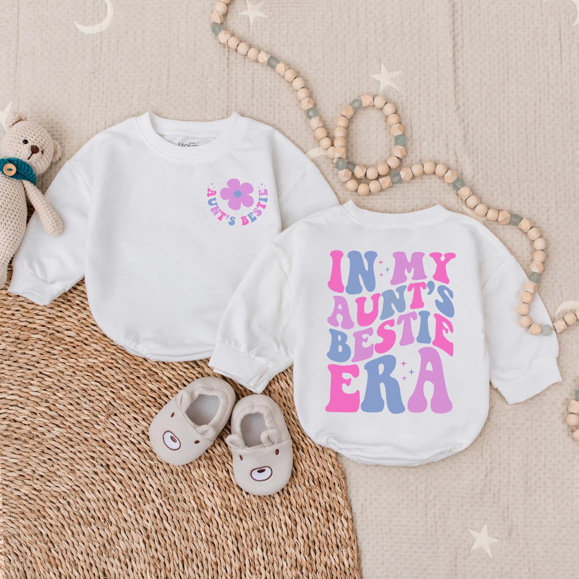 Aunt's Bestie Baby Romper Vibrant Purple Flower Design Newborn Gift Soft Cotton Infant Clothes Birthday Holiday Cheerful Outfit