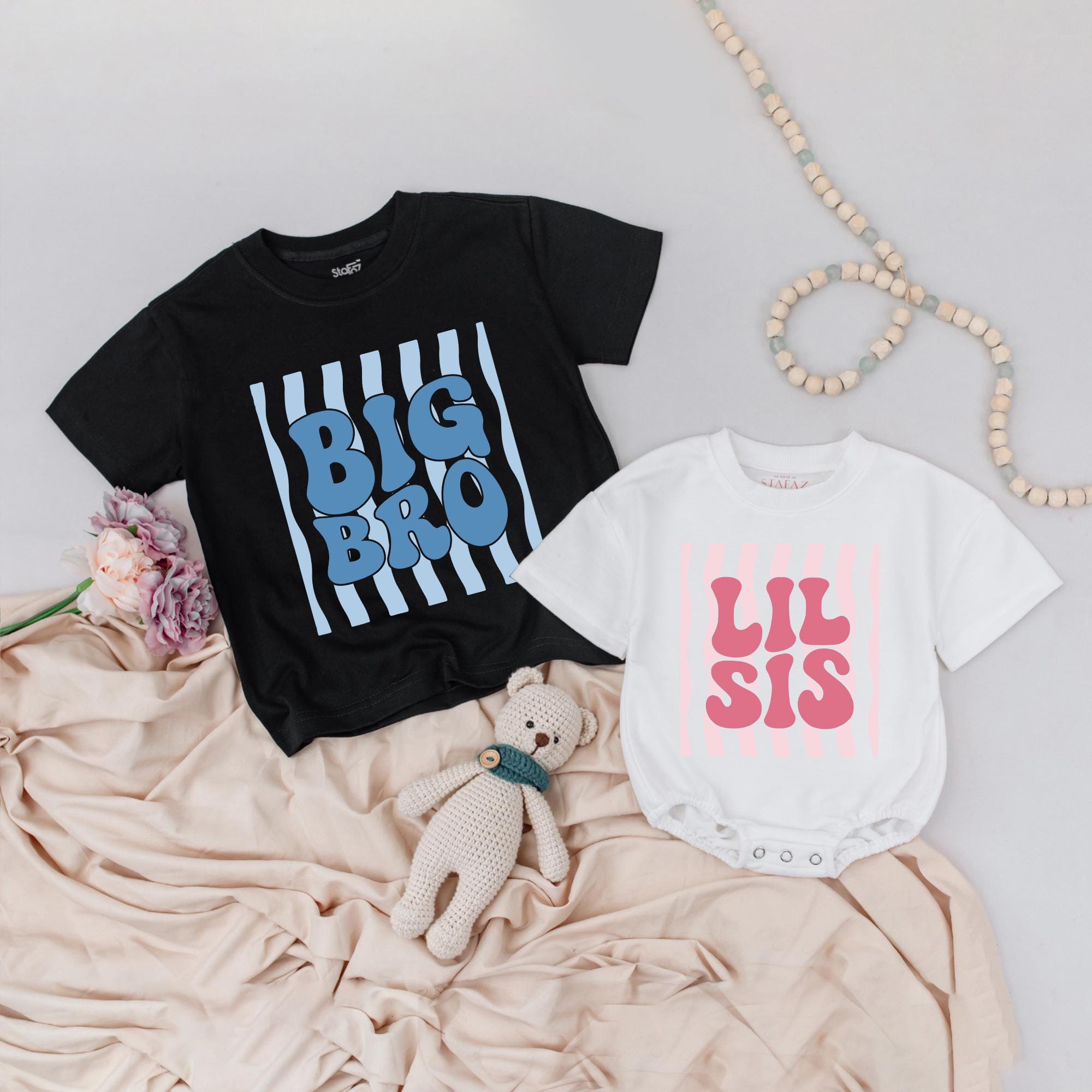 Big Bro Lil Sis Matching Sibling Shirts with Bold Striped Design, Personalized Family Outfit for Kids, Baby Shower Gift