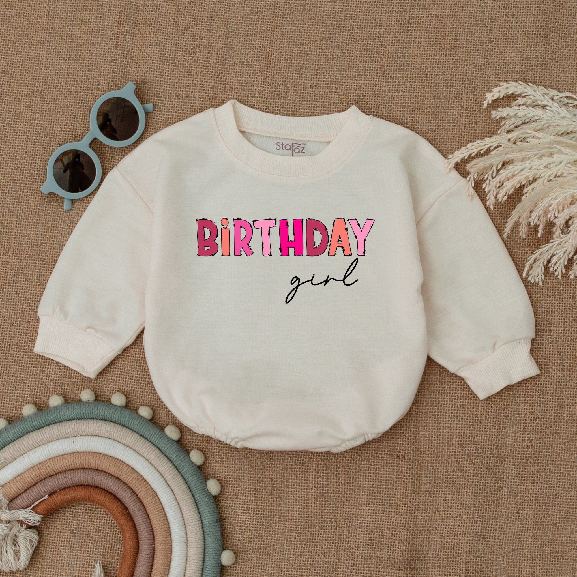 Birthday Girl Pink Bubble Romper Baby Outfit Retro Style Newborn Clothes Soft Cotton Celebration Bodysuit Playful Party Design