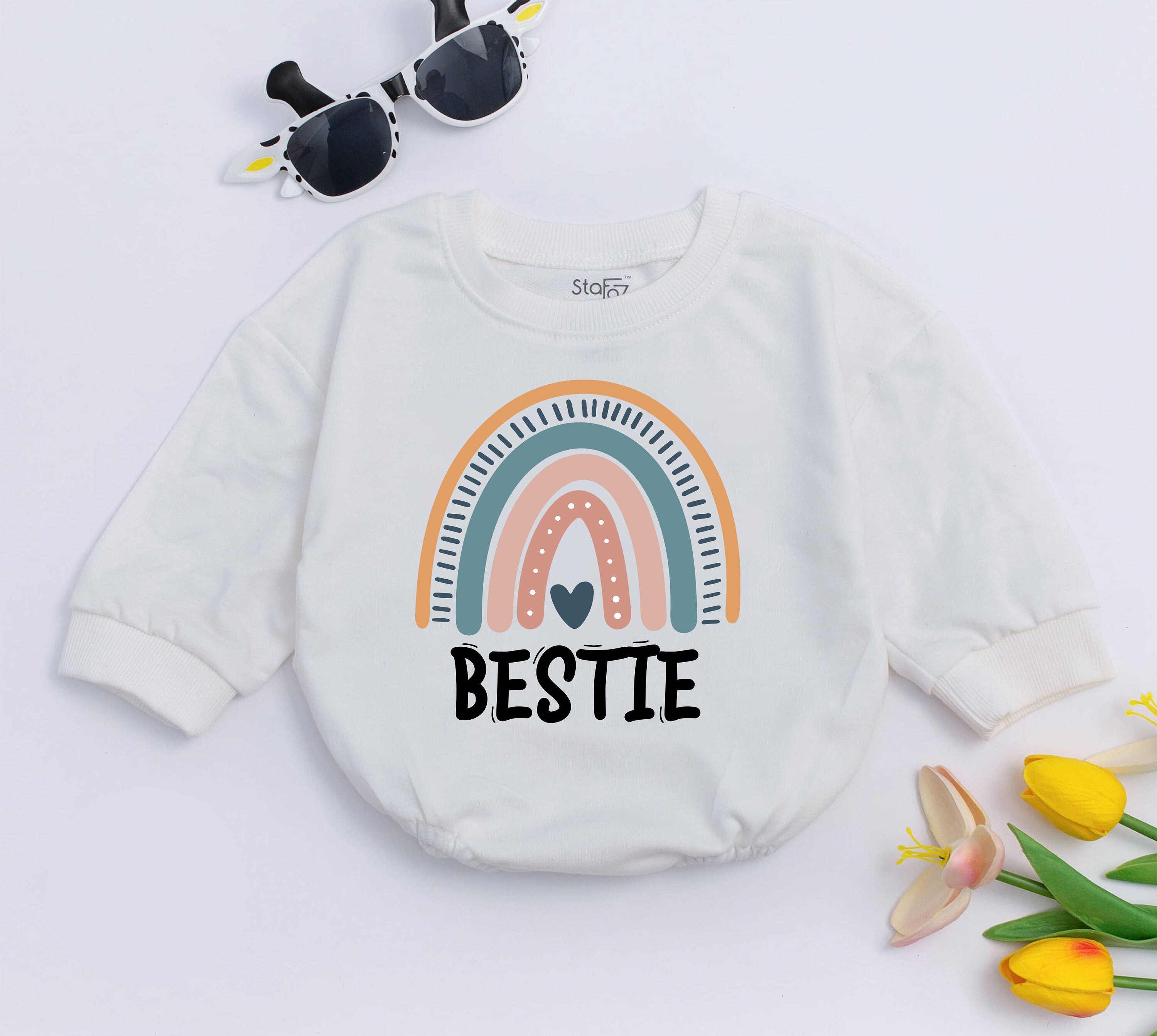 Charming Rainbow Baby Romper Bestie Lettering Soft Cotton Infant Bodysuit Retro Minimalist Style Cute Baby Shower Gift for Girls Boys