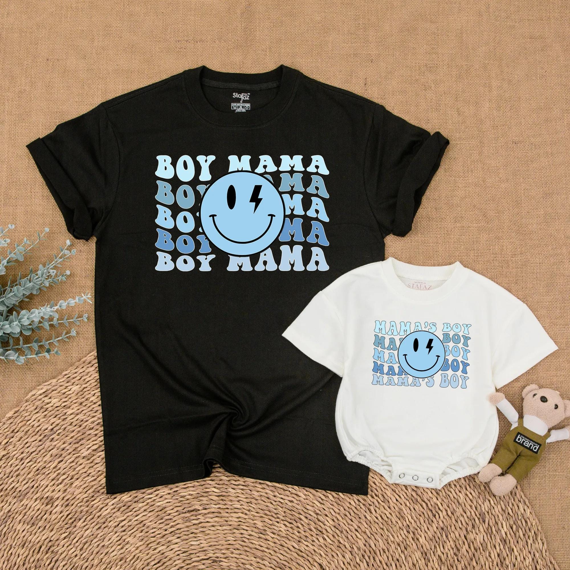 Cheerful Smiley Face Mama and Boy Matching Shirts Retro Style Mother's Day Gift Custom Cotton Outfits for Mom and Son