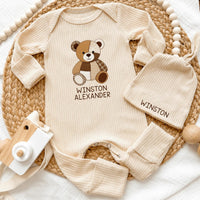 Custom Baby Bear Patchwork Bodysuit & Hat Set - Personalized Newborn Outfit in Soft Cotton, Perfect Baby Shower Gift or Coming Home Look