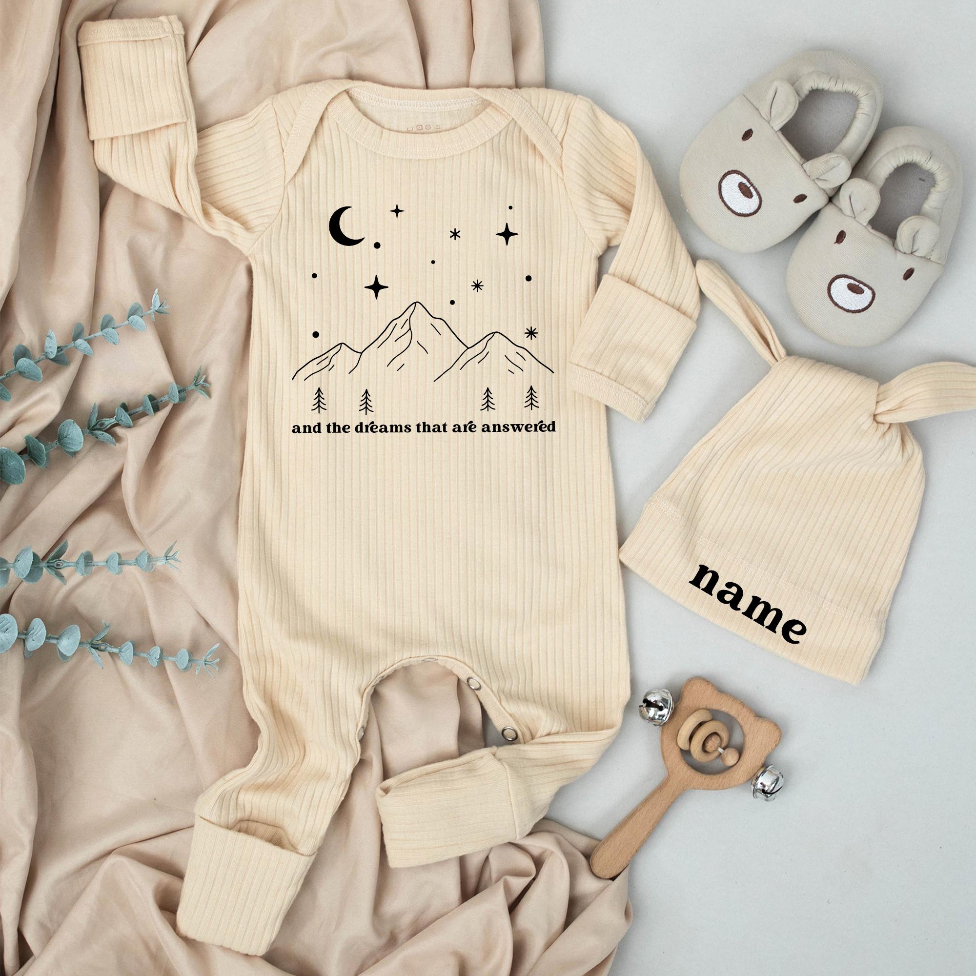 Custom Baby Bodysuit with Mountain and Stars Design, Soft Cotton Infant Romper with Hat, Personalized Name, Newborn Coming Home Outfit