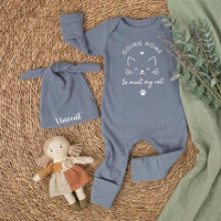 Custom Baby Coming Home Outfit with Cat Design, Ribbed Cotton Bodysuit & Hat Set, Newborn Gift for Cat Lovers, Personalized Baby Clothes