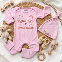 Custom Going Home to Meet My Cats Baby Bodysuit Set with Hat, Soft Cotton Newborn Outfit for Cat Lovers, Perfect Baby Shower Gift