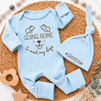 Custom Going Home to Meet My Dogs Baby Bodysuit and Hat Set, Neutral Beige Outfit for Newborns, Soft Cotton Baby Shower Gift, Personalized Name