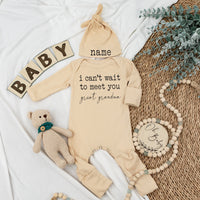 Custom Great Grandma Baby Bodysuit Heartfelt Newborn Outfit Neutral Colors Soft Cotton New Baby Gift Boy Girl Personalized Name