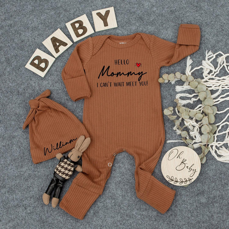 Custom Hello Auntie Baby Bodysuit and Hat Newborn Gift Stylish Script Heart Design Pregnancy Announcement Cotton Outfit