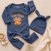 Custom Highland Cow Baby Girl Bodysuit and Hat Set, New to the Herd Design, Soft Cotton Newborn Coming Home Outfit or Baby Shower Gift