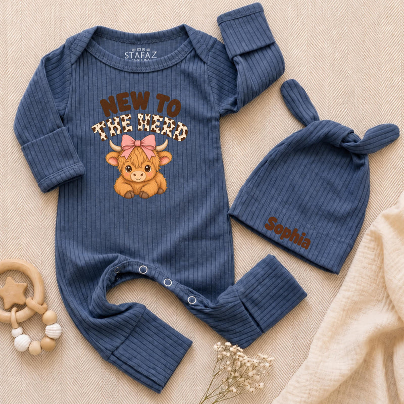 Custom Highland Cow Baby Girl Bodysuit and Hat Set, New to the Herd Design, Soft Cotton Newborn Coming Home Outfit or Baby Shower Gift