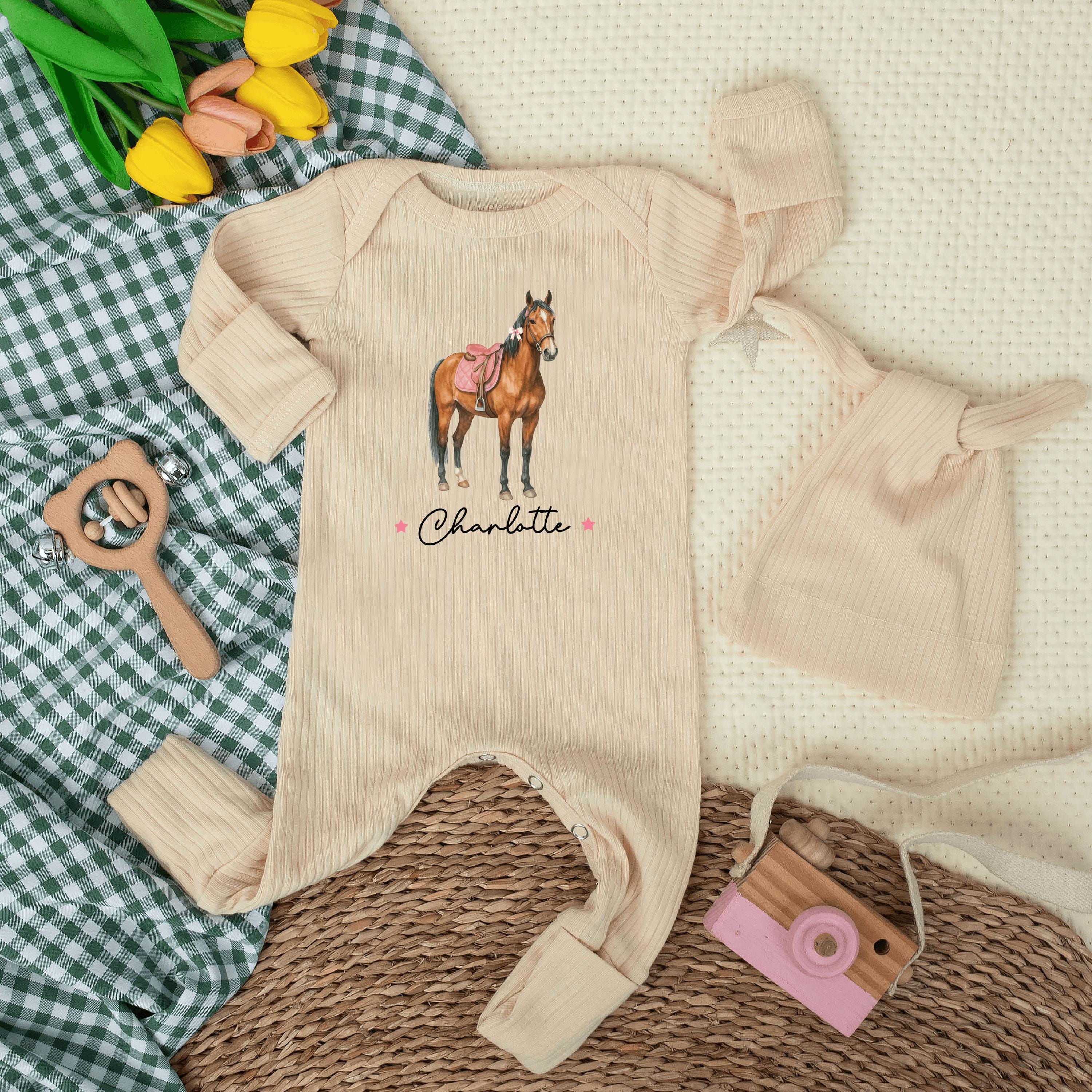 Custom Horse Baby Girl Bodysuit with Hat with Name, Western Newborn Outfit, Beige Outfit, Soft Cotton Baby Shower Gift for Horse Lovers