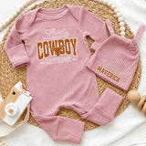 Custom Little Cowboy Bodysuit & Hat Set for Baby Boys, Western Take-Home Outfit with Name, Soft Cotton Newborn Gift for Country Style