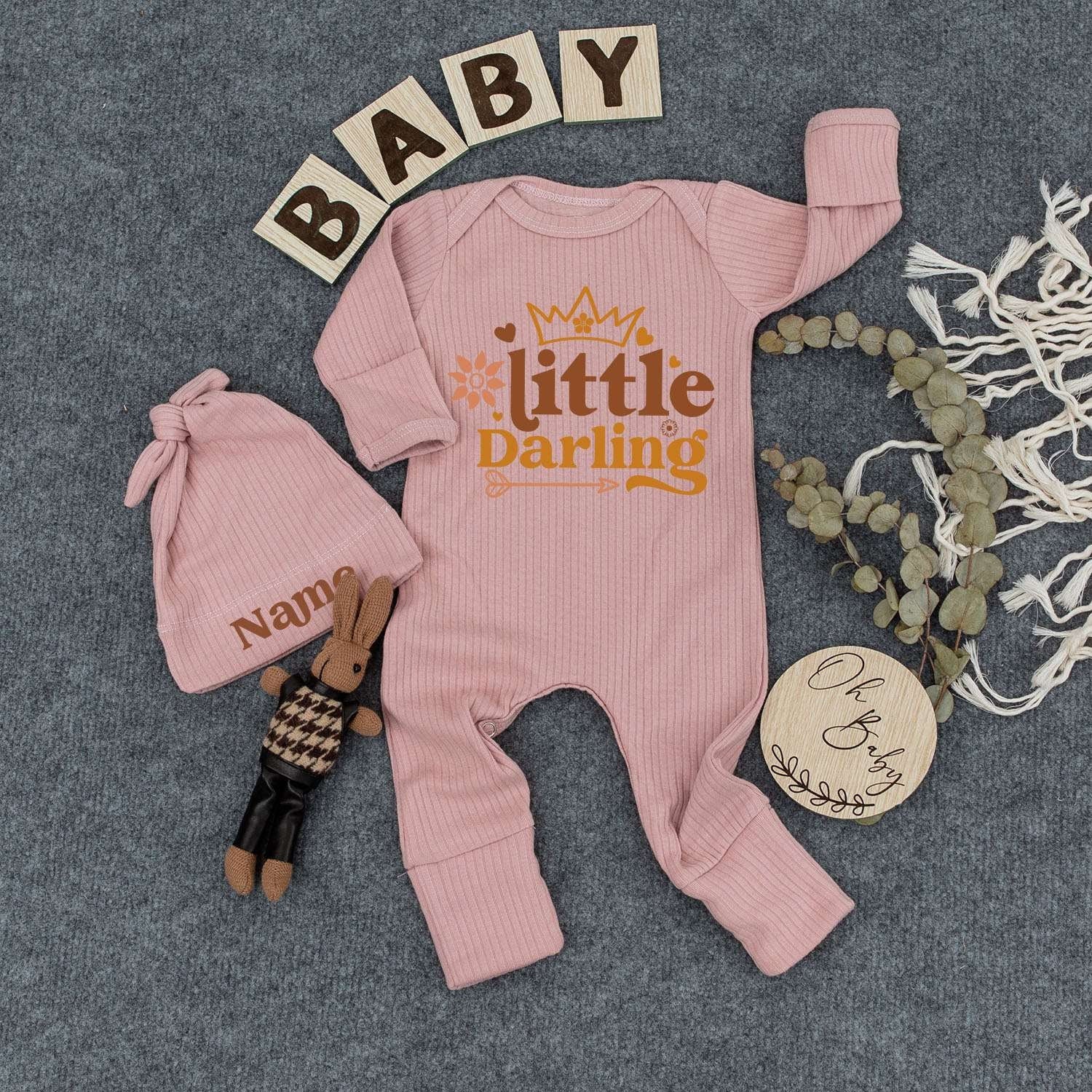 Custom Little Darling Baby Outfit Crown Design Cozy Bodysuit Hat Gift for Newborns Cotton Soft Comfortable Personalized Name Option