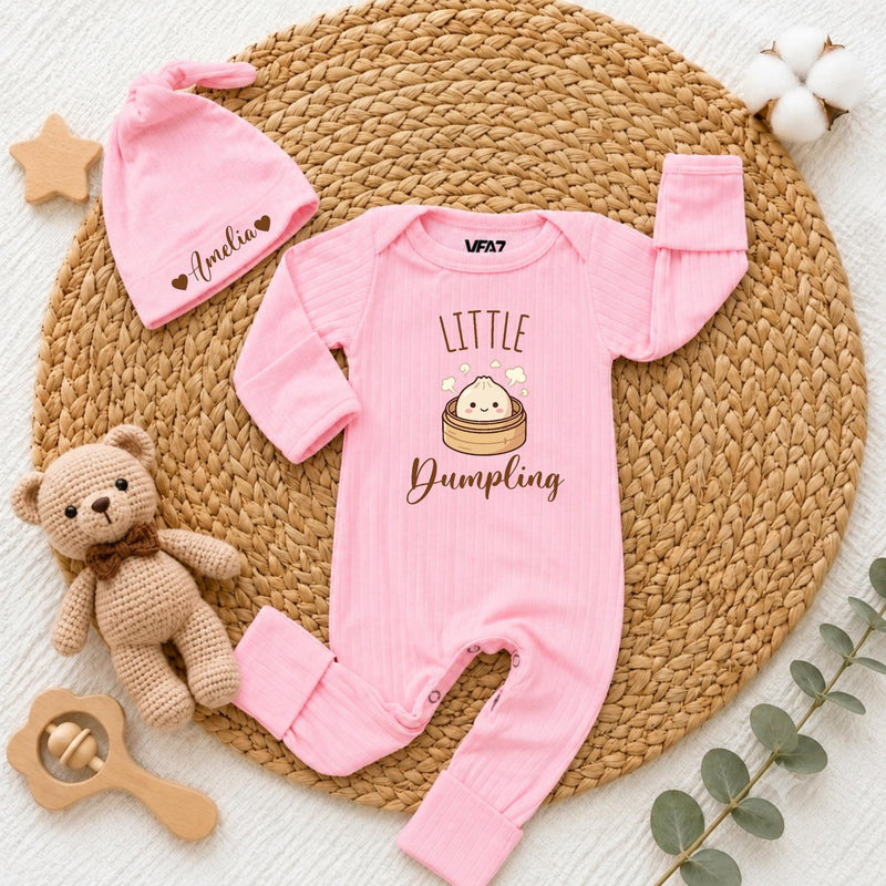 Custom Little Dumpling Baby Bodysuit and Hat Set with Name, Adorable Food-Themed Newborn Outfit, Soft Cotton Baby Shower Gift for Infants