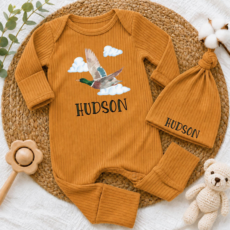 Custom Little Sweet Pea Baby Bodysuit & Hat Set, Soft Beige Cotton Newborn Outfit, Cute Garden Theme, Coming Home & Baby Shower Gift