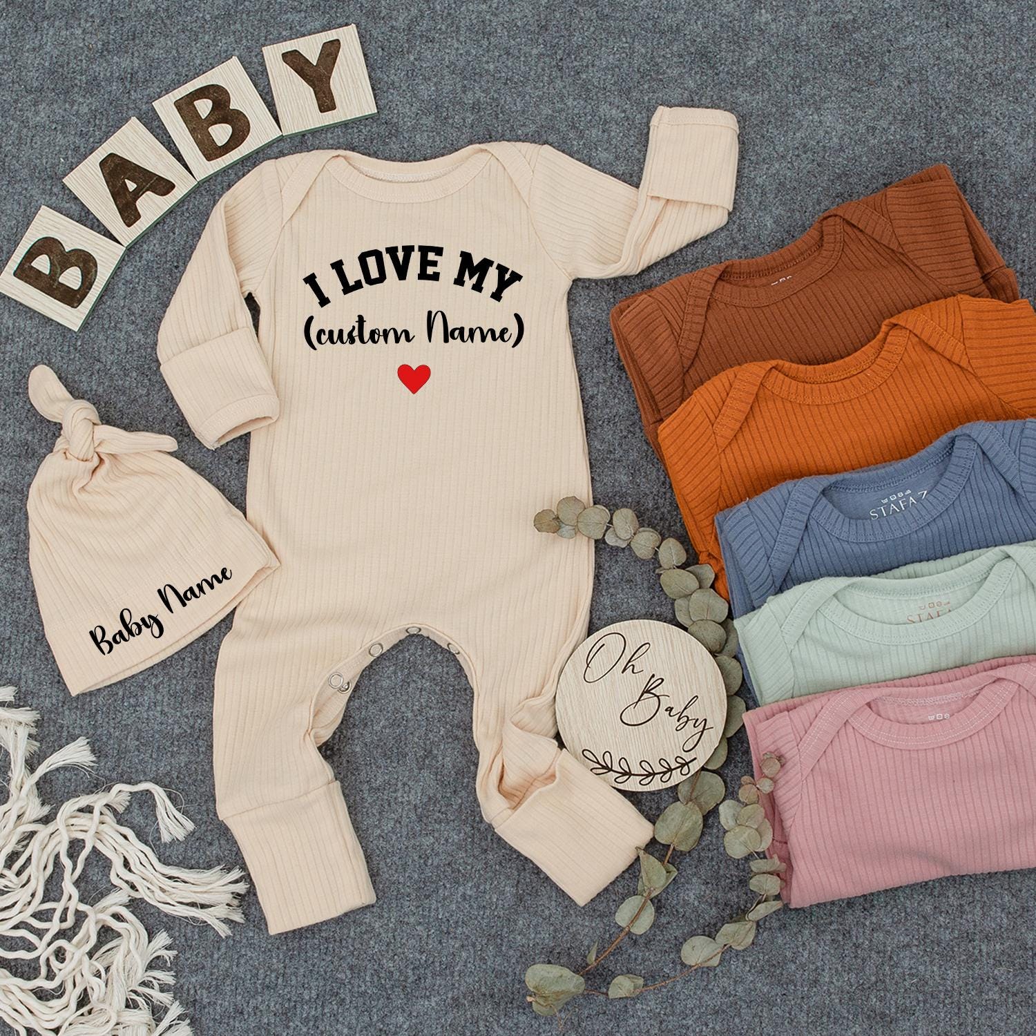 Custom Name Baby Bodysuit and Hat Set Heart Design Personal Gift for Newborn Shower Birthday Cotton Comfortable Outfit