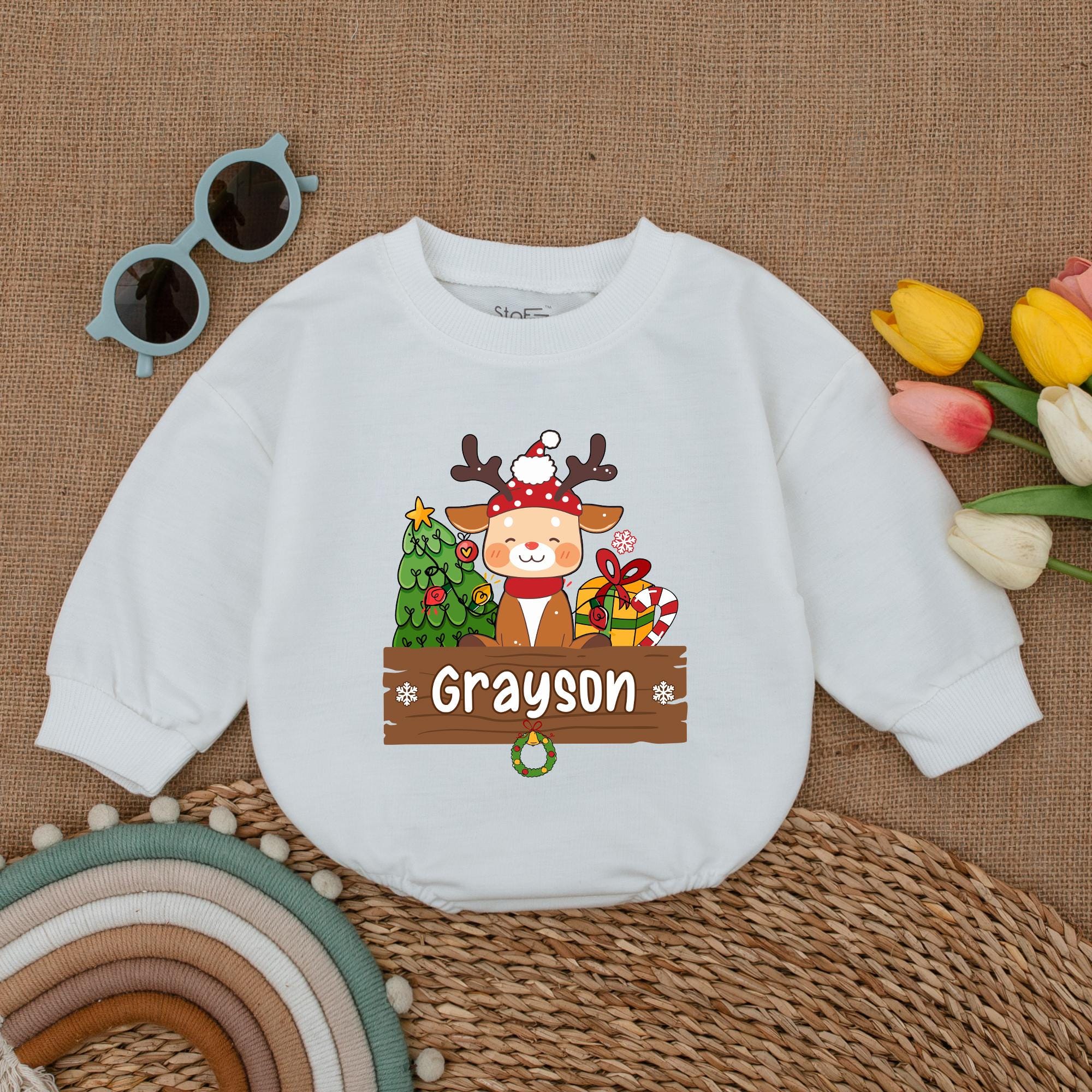 Custom Name First Christmas Baby Romper with Reindeer Santa Hat Cute Holiday Bodysuit Personalized Vintage Style Cotton Infant Outfit