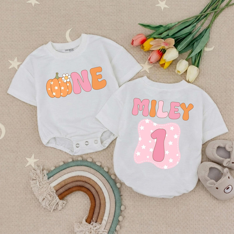 Custom Name Pumpkin First Birthday Romper for Baby Girls, Retro Bubble Babysuit with Daisy Patch, Soft Cotton Celebration Outfit Gift