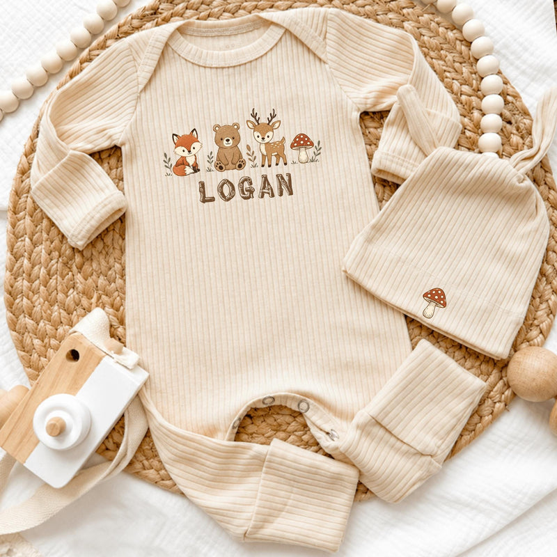 Custom Woodland Animal Baby Boy Bodysuit & Hat Set, Soft Cotton Coming Home Outfit with Fox, Bear, Deer Design, Personalized Name Gift