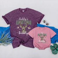 Daddy’s Hunting Buddy Baby Outfit with Deer Antlers and Rifle Design Matching Father Son Rustic Bodysuit for Hunting Dad Gift