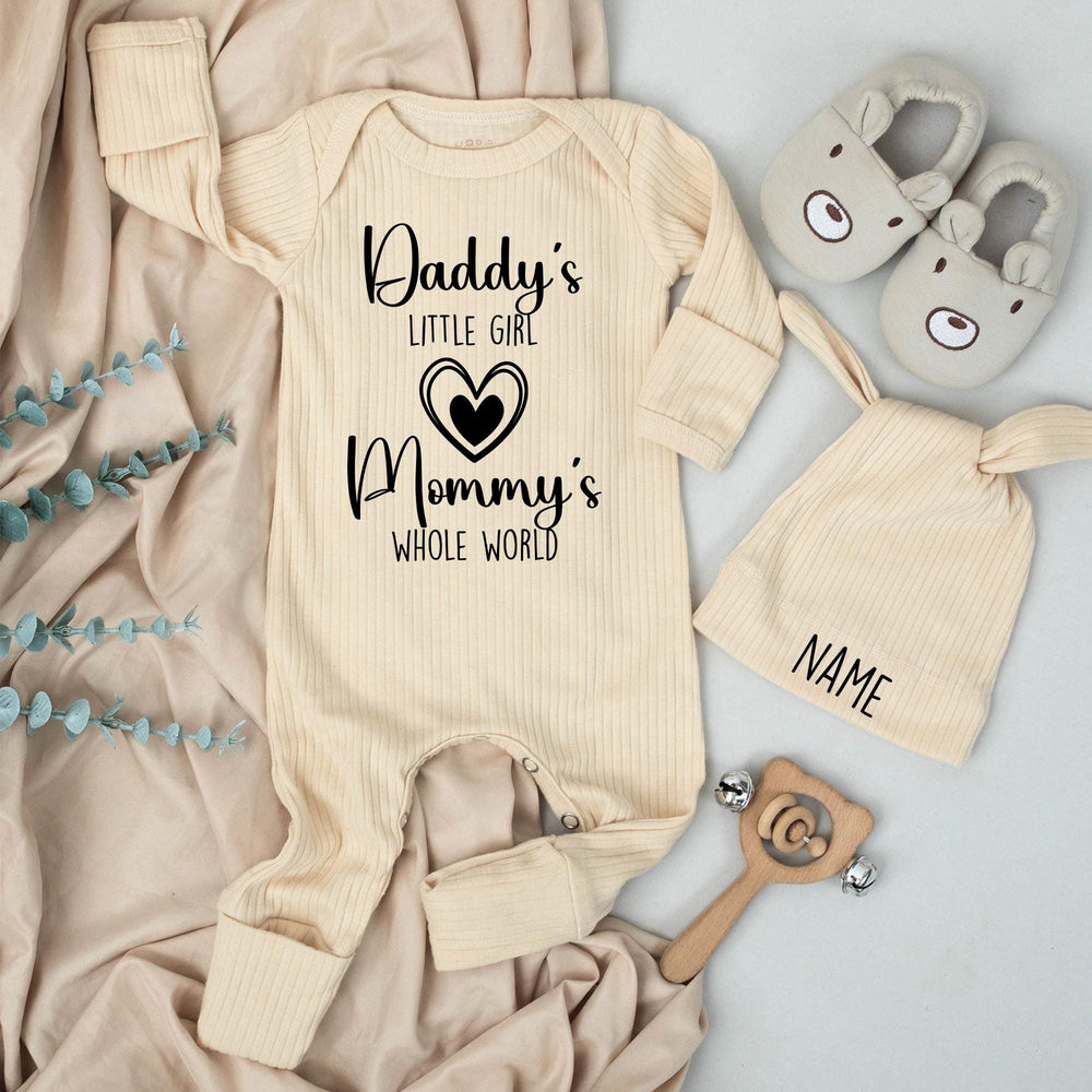 Daddy's Little Girl Mommy's Whole World Newborn Bodysuit and Hat Set Custom Baby Outfit Pregnancy Reveal Gift Coming Home Clothes