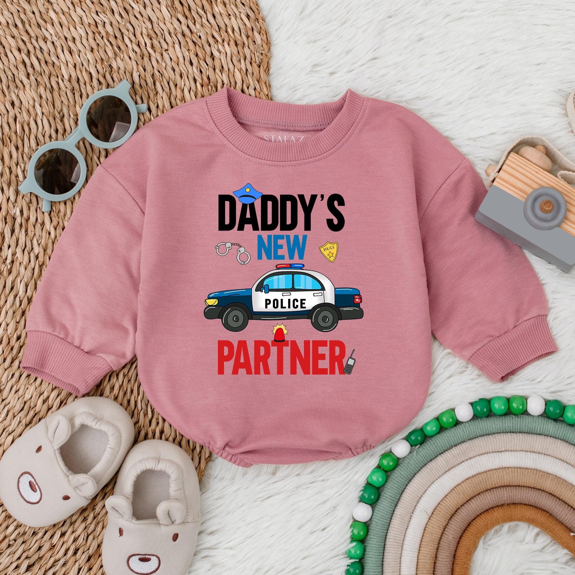 Daddy's New Partner Baby Romper Police Car Design Father's Day Gift Soft Cotton Newborn Bodysuit Fun Baby Shower Present