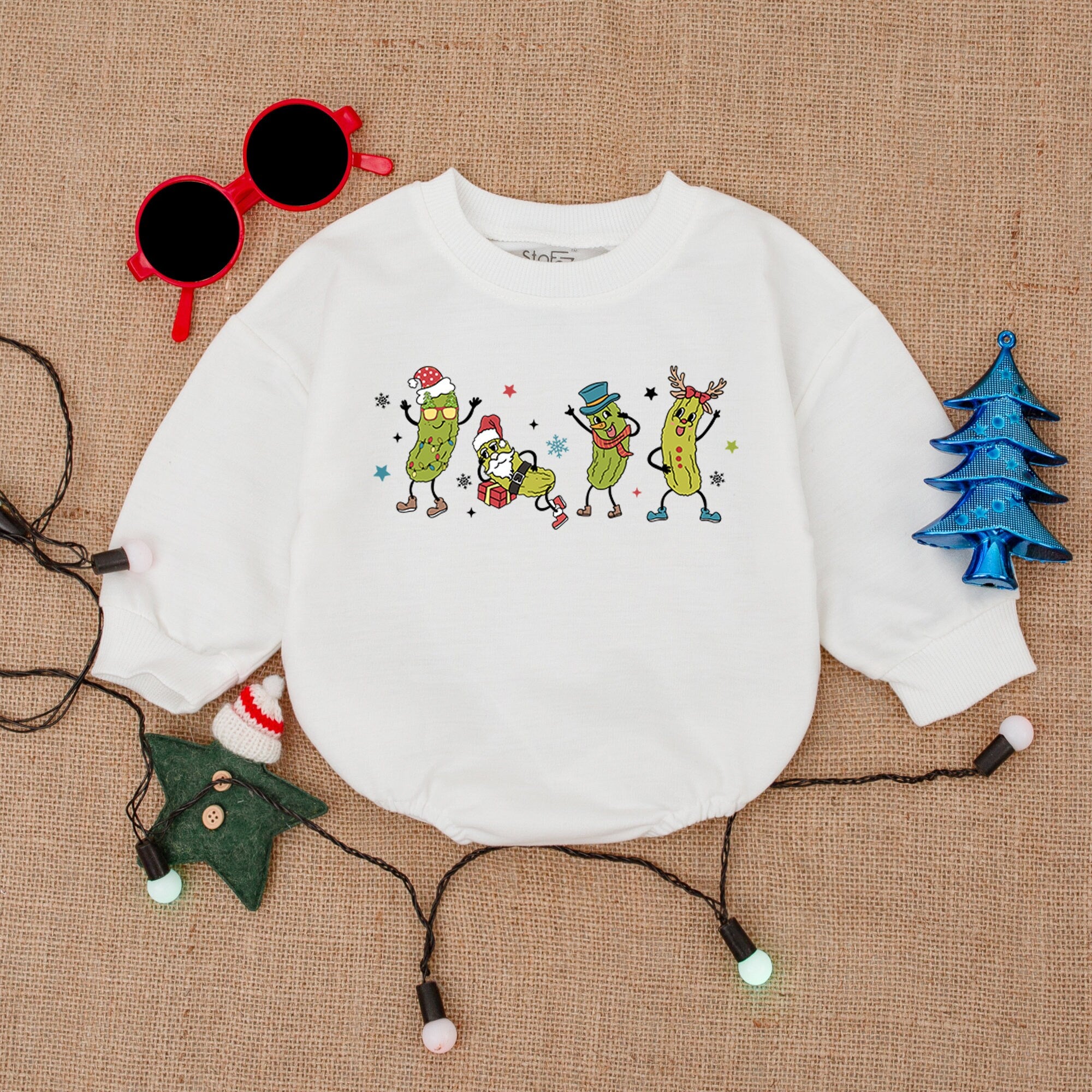 Festive Pickle Christmas Bodysuit for Baby Holiday Outfit Cheerful Green Santa Design Infant Clothing Gift