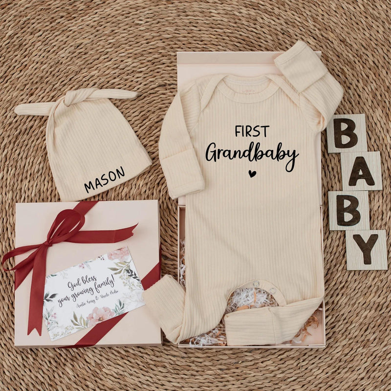 First Grandbaby Baby Bodysuit Custom Newborn Outfit Heart Design Gift for New Grandparents Soft Cotton Baby Romper Coming Home Clothes