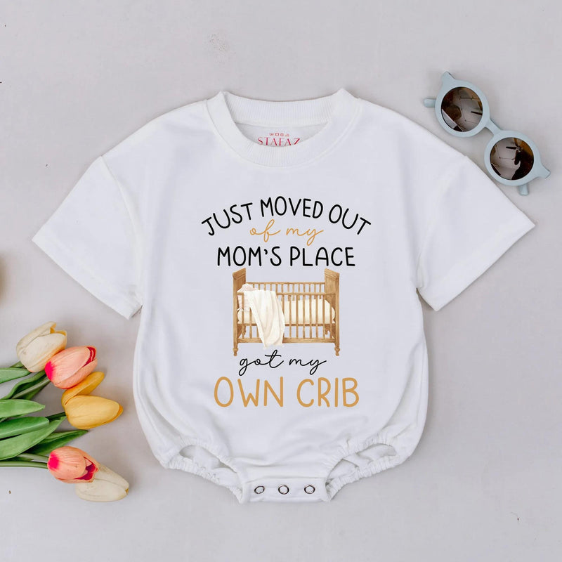 Funny Baby Coming Home Outfit Neutral Newborn Bodysuit with Minimalist Crib Design Perfect for Baby Shower Gift or Hospital Outfit