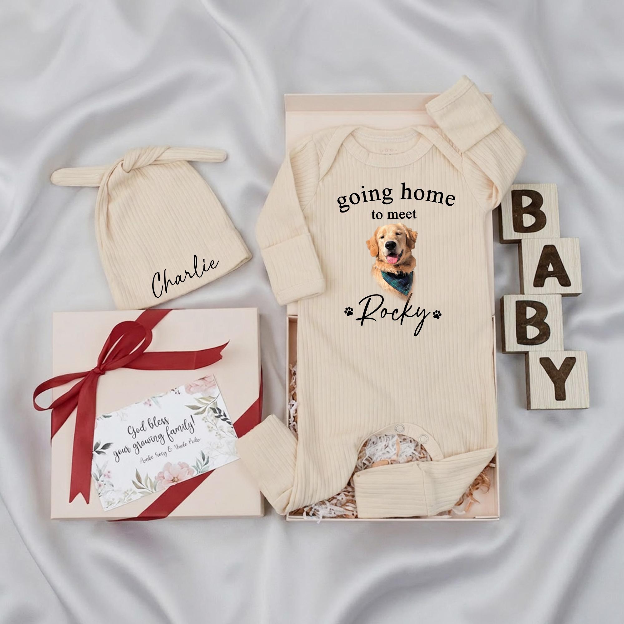 Going Home to Meet My Pups Baby Bodysuit & Hat Set with Custom Name, Newborn Coming Home Outfit for Dog Lovers, Baby Shower Gift