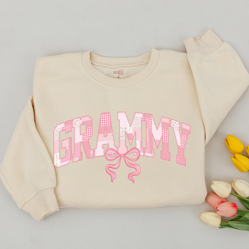 Grammy Mama Mini Matching Sweatshirts with Pink Bow Artwork, Family Outfit for Milestones, Customizable Names Available