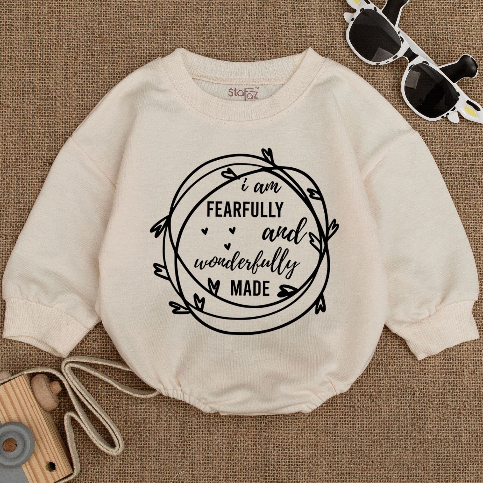 Christian Baby Bodysuit Fearfully Wonderfully Made Newborn Outfit Elegant Leaf Design Gift Soft Cotton for Baby Shower