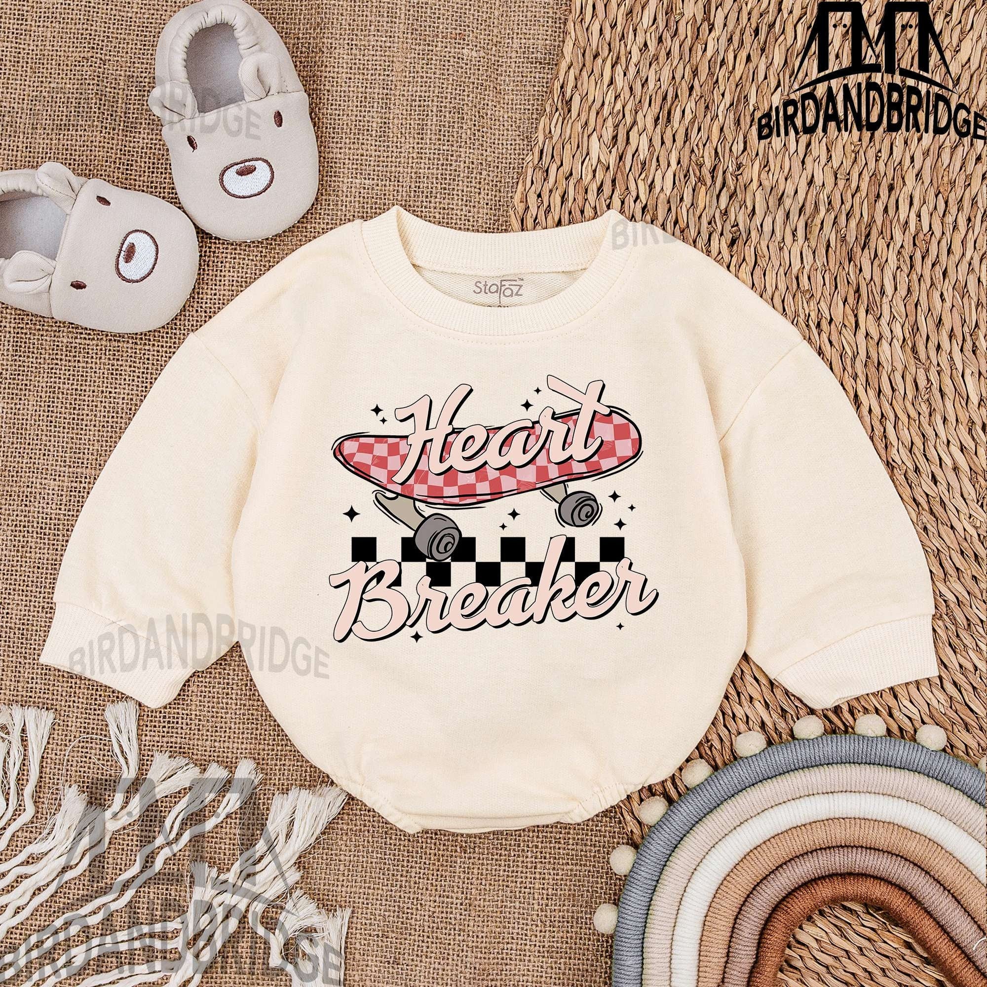 Heartbreaker Baby Outfit with Skateboard Checkered Pattern Fun Romper Infant Clothes Soft Cotton Newborn Valentine Gift Playful Design