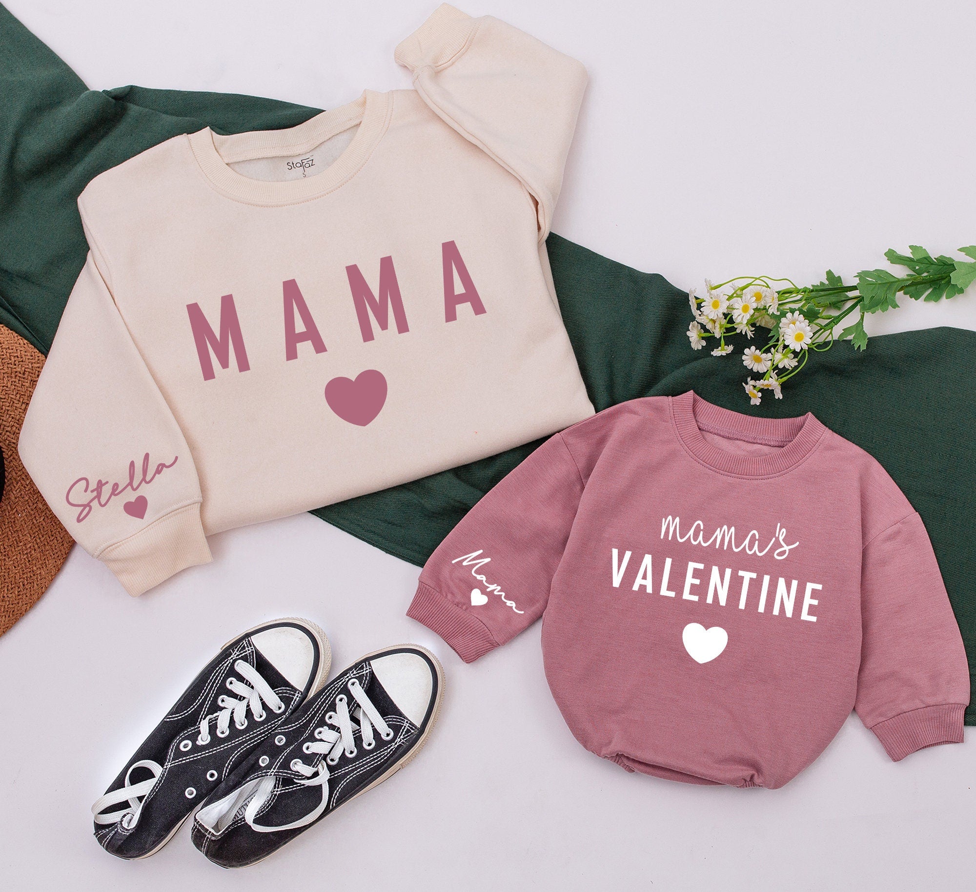 Personalized Retro Mom and Baby Matching Sweatshirts Soft Vintage Love Theme Custom Name Gift for Mother Daughter Holiday Wear