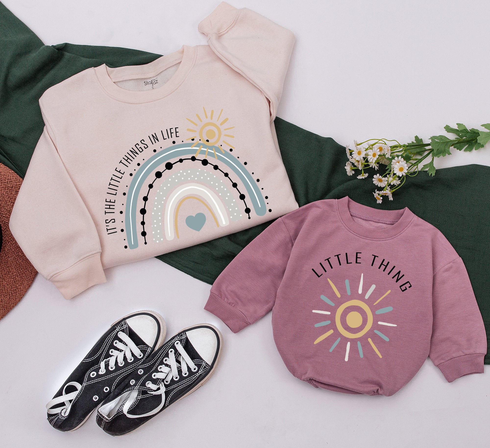 Custom Mommy & Me Sweatshirts with Name - Family Twinning