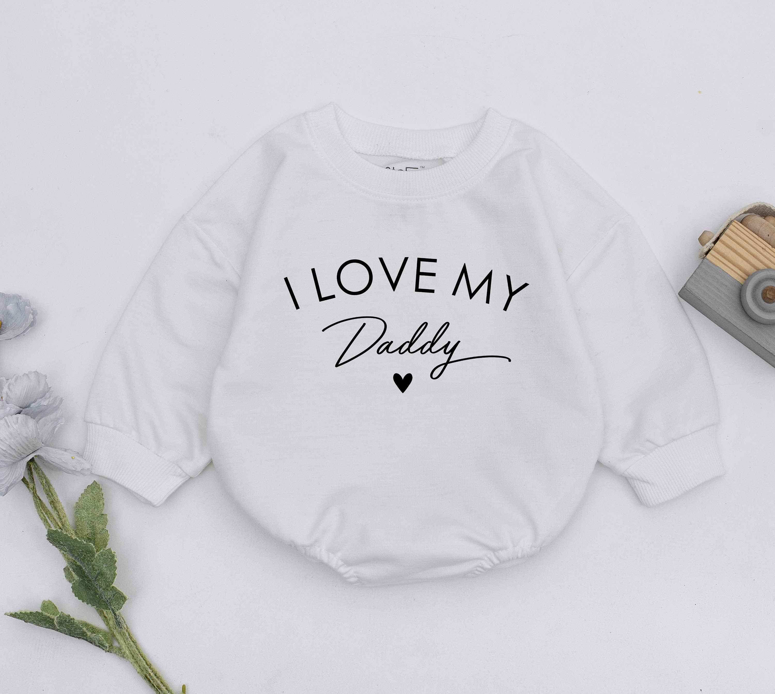 I Love My Daddy Romper Soft Cotton Outfit for Baby Girl Father's Day Newborn Gift Pastel Monochrome Design Infant Clothing Birthday Present