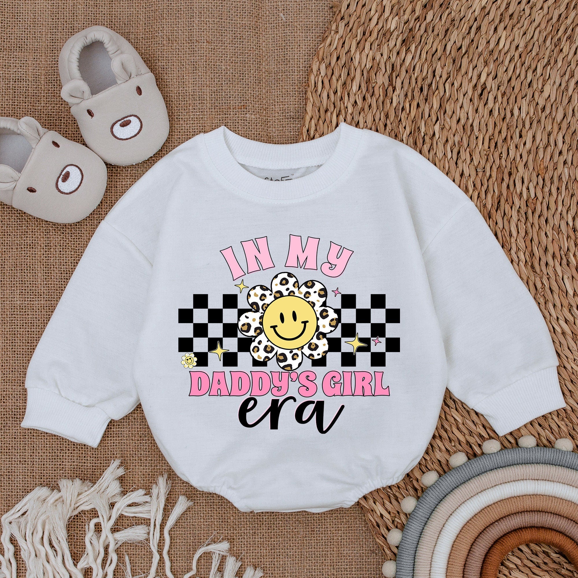 My Daddy's Girl Era Romper Smiling Flower Checkered Pattern Baby Outfit Fun Gift Soft Cotton Infant Bodysuit for Girls