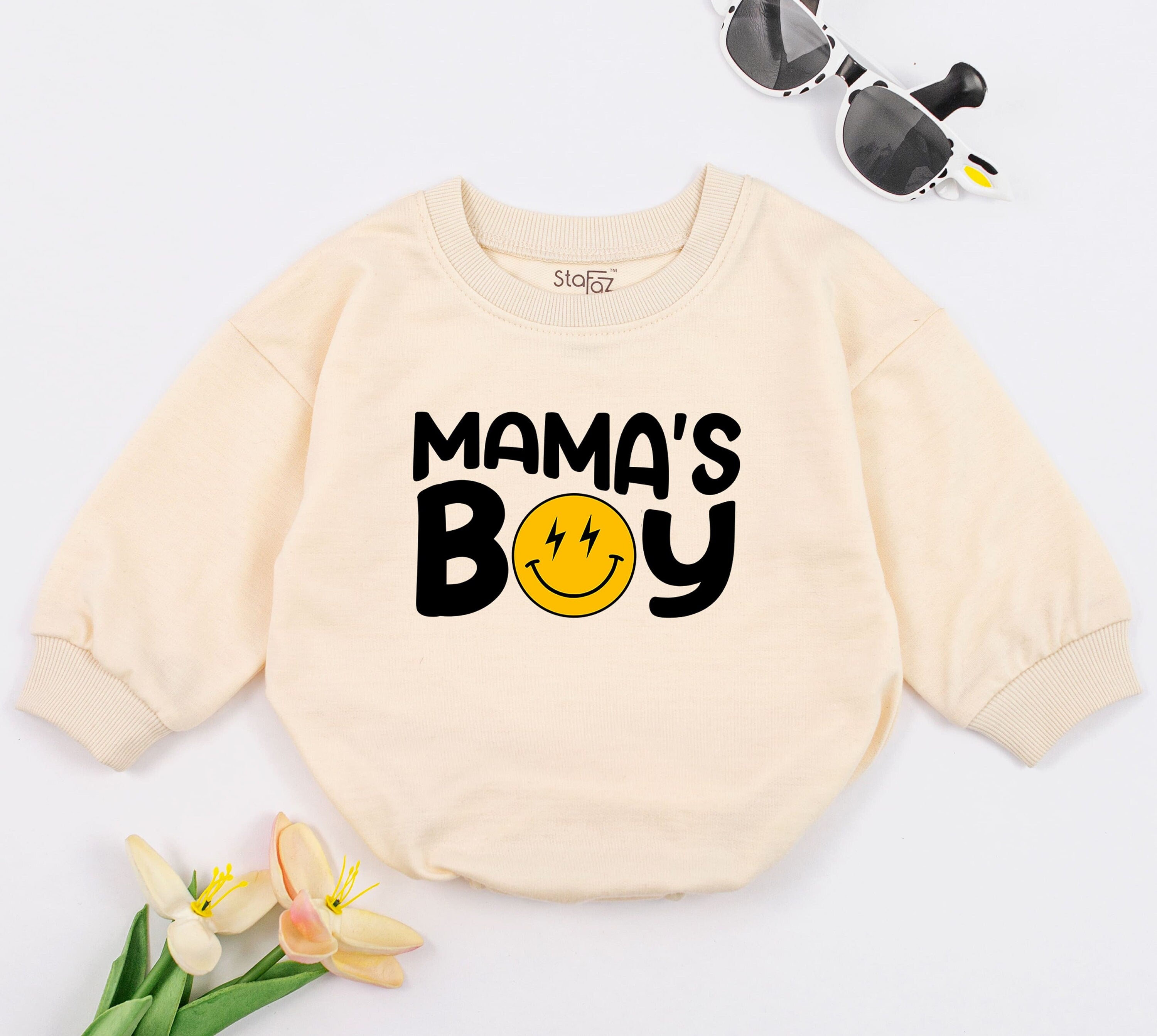 Mama's Boy Baby Romper with Smiley Face Mother's Day Gift Retro Outfit Newborn Baby Shower Cotton Comfortable First Birthday