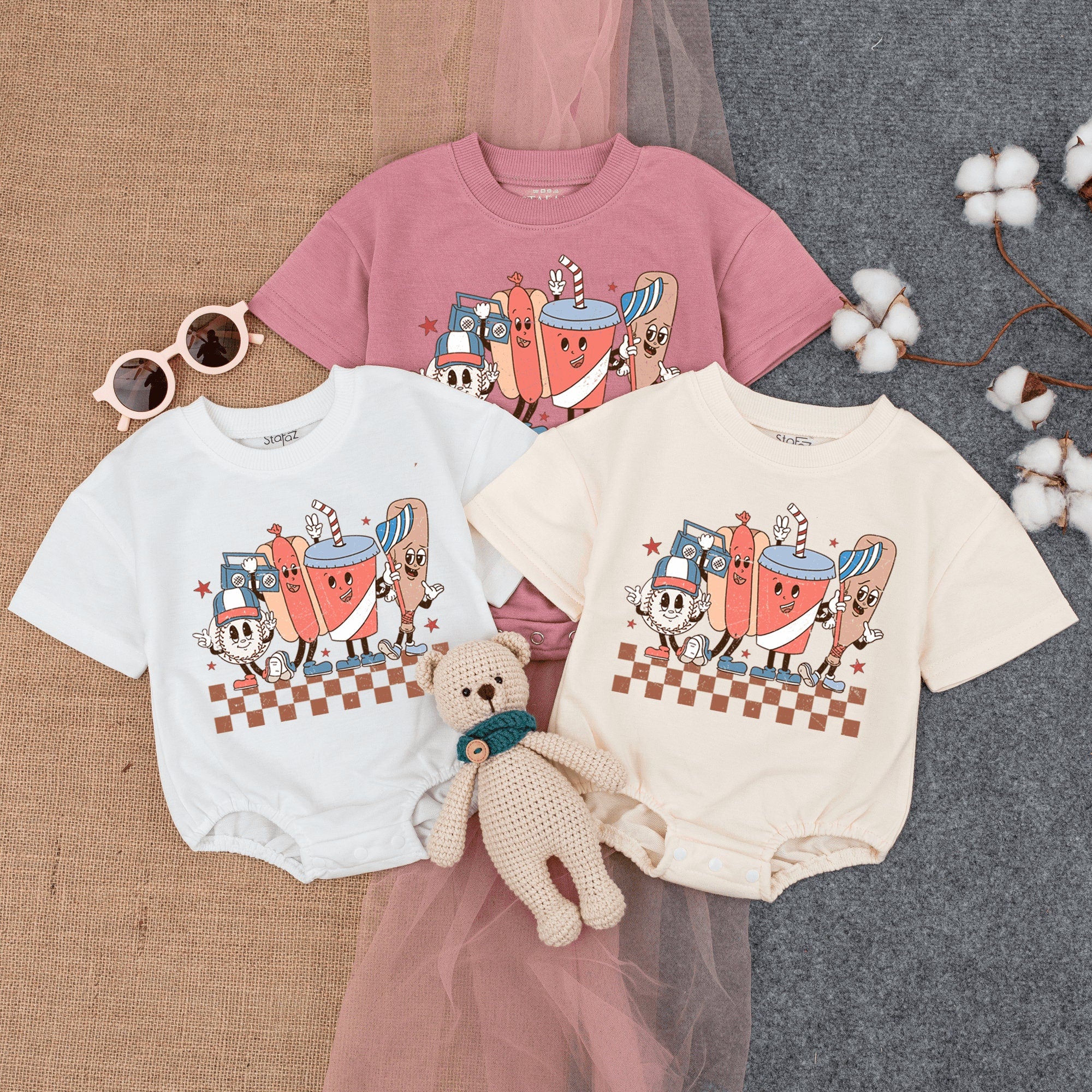 Retro Baseball Romper Baby Outfit with Vintage Cartoon Characters Soft Cotton Infant Bodysuit Playful Game Day Design for Boys and Girls