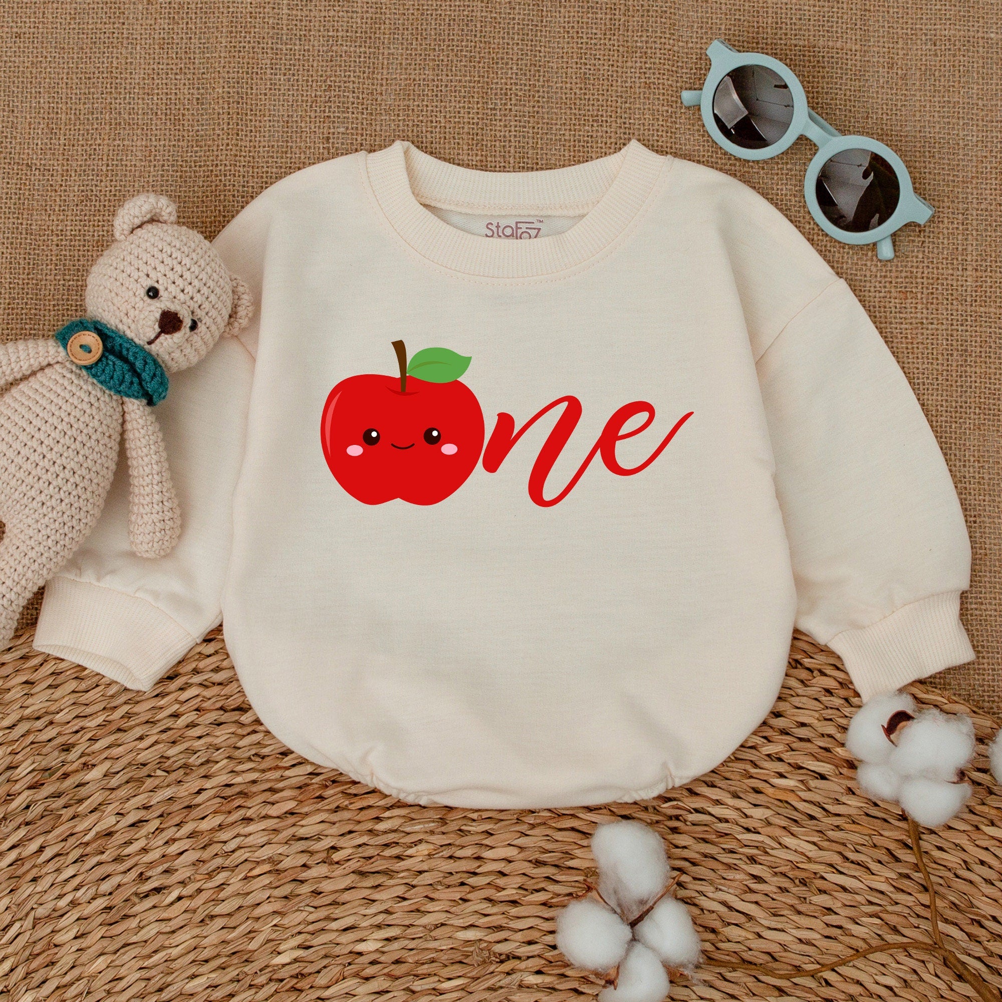 Apple Sweet One Baby Girl Birthday Romper with Smiling Red Apple Design Cotton Soft Bodysuit Celebratory Outfit for First Birthday