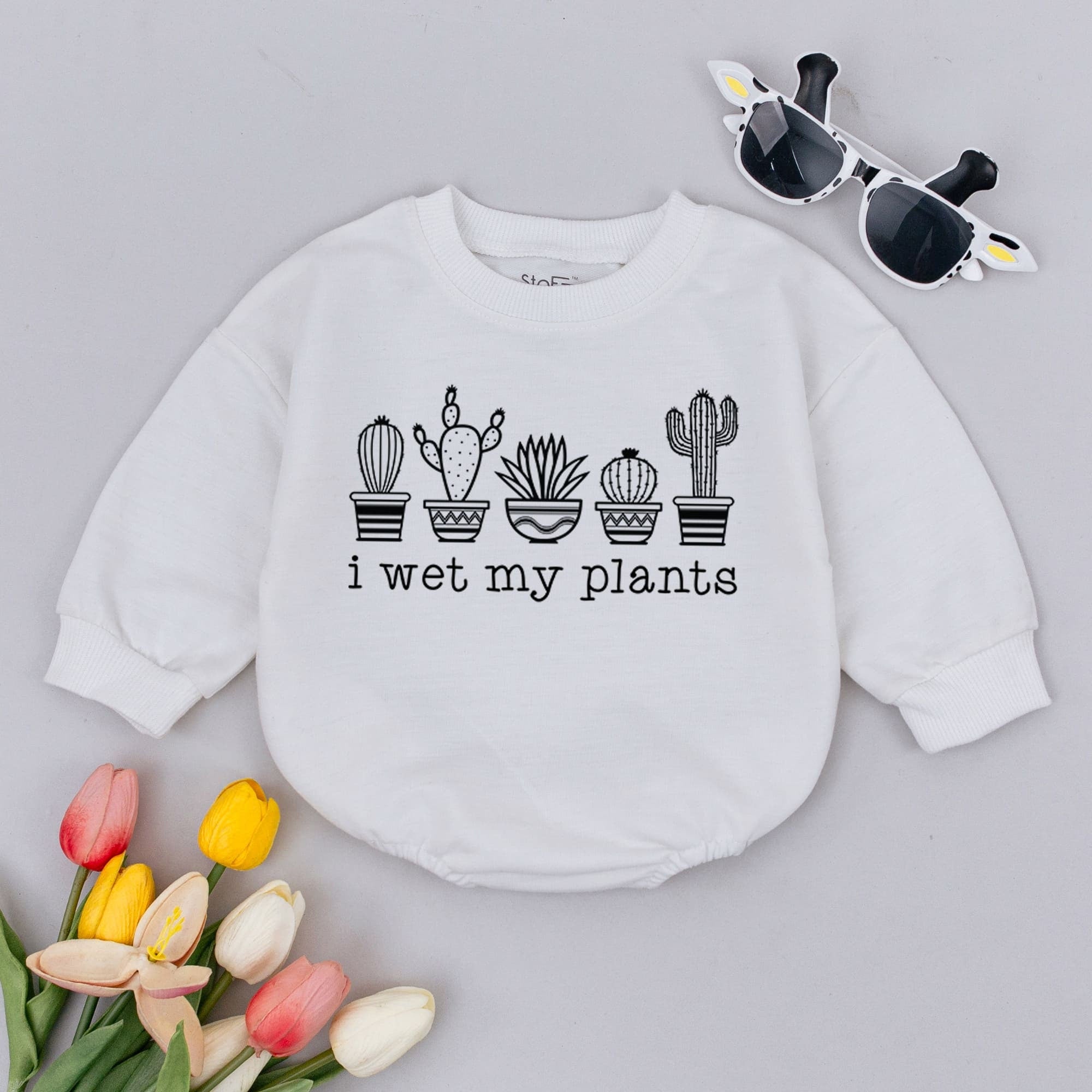 I Wet My Plants Retro Baby Romper Funny Succulent Toddler Bodysuit Cozy Cotton Cactus Infant Sweater Gift for Baby Showers Farm Theme