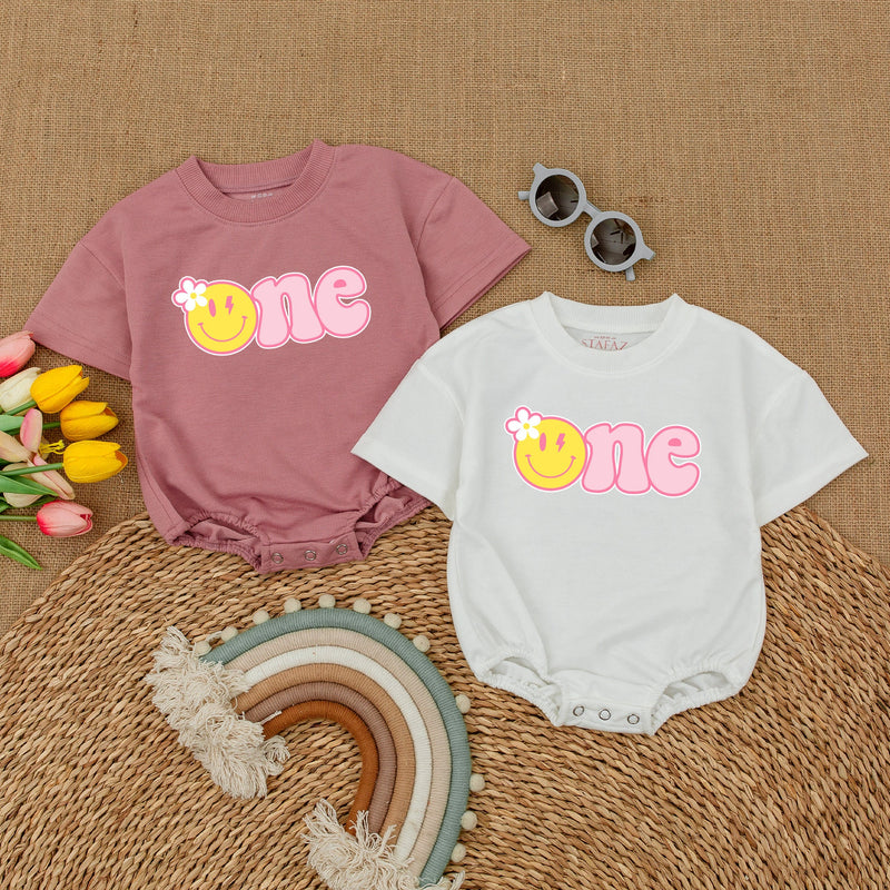 One Happy Girl Birthday Romper with Smiley Face and Daisy Design Baby Celebration Outfit Soft Pink Cotton Cake Smash Suit