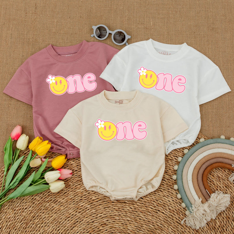 One Happy Girl Birthday Romper with Smiley Face and Daisy Design Baby Celebration Outfit Soft Pink Cotton Cake Smash Suit